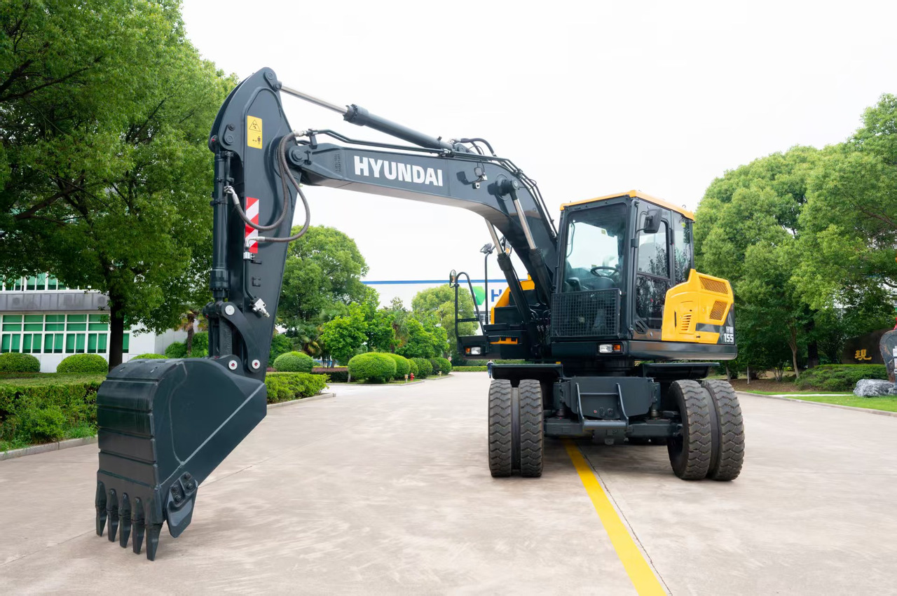 HYUNDAI HW155 - Ekskavator roda: gambar 3 HYUNDAI HW155 - Ekskavator roda: gambar 3