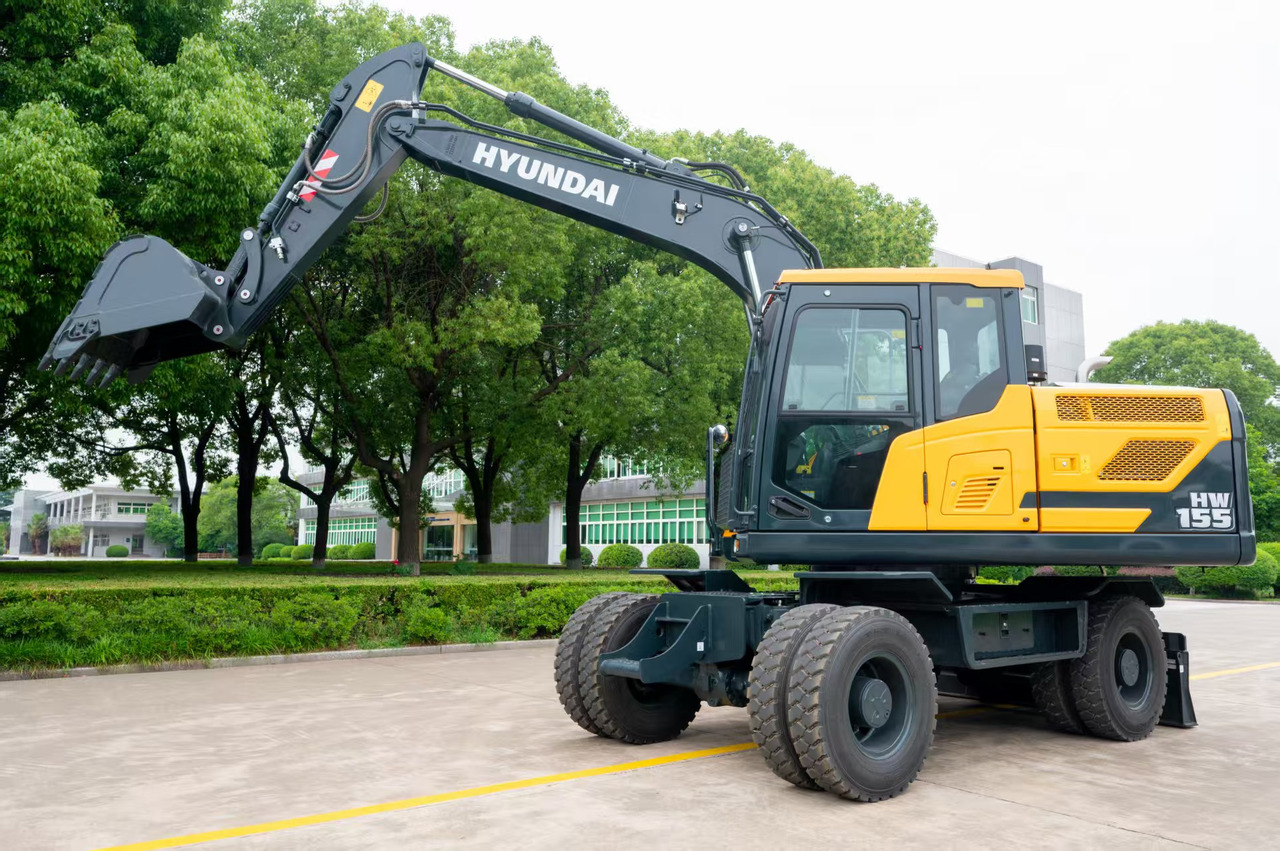 HYUNDAI HW155 - Ekskavator roda: gambar 1 HYUNDAI HW155 - Ekskavator roda: gambar 1