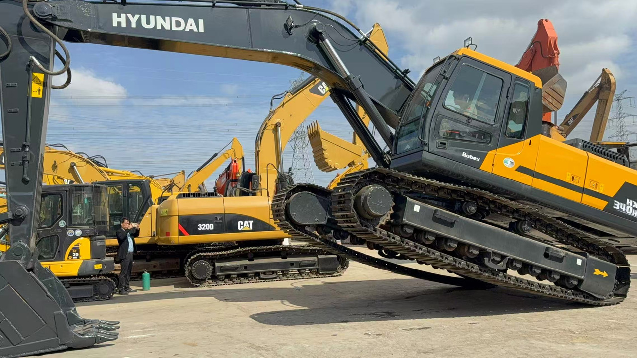 HYUNDAI HX340HD - Ekskavator perayap: gambar 1 HYUNDAI HX340HD - Ekskavator perayap: gambar 1