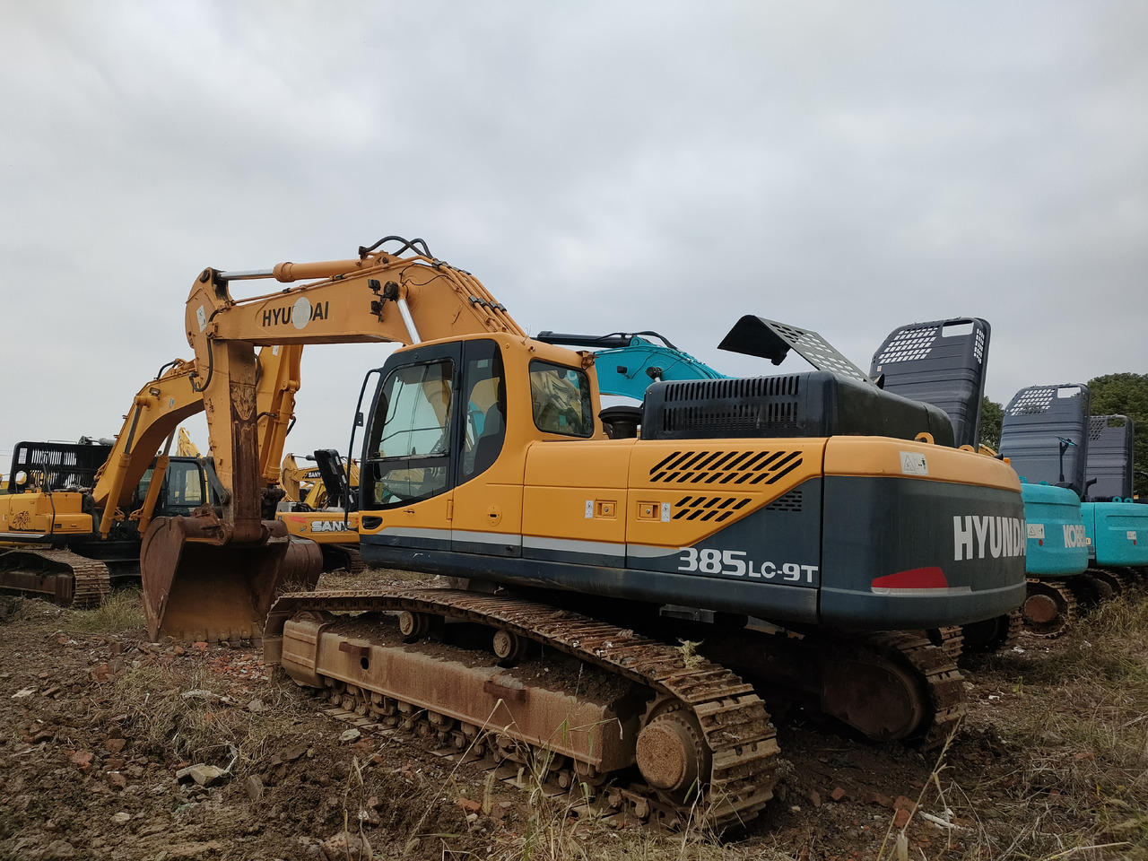 HYUNDAI R385LC-9T - Ekskavator perayap: gambar 2 HYUNDAI R385LC-9T - Ekskavator perayap: gambar 2