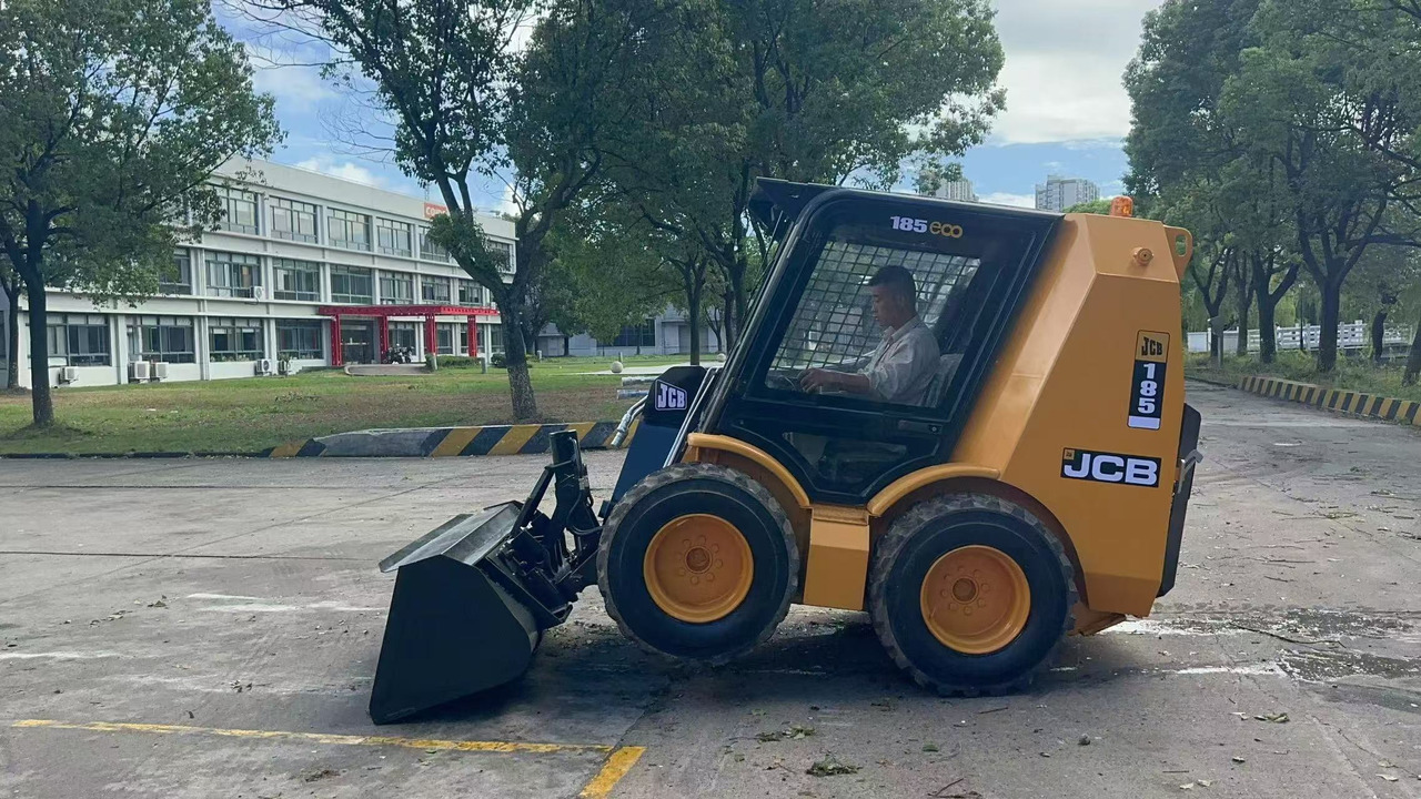 JCB JCB 185 - Skid steer: gambar 3 JCB JCB 185 - Skid steer: gambar 3