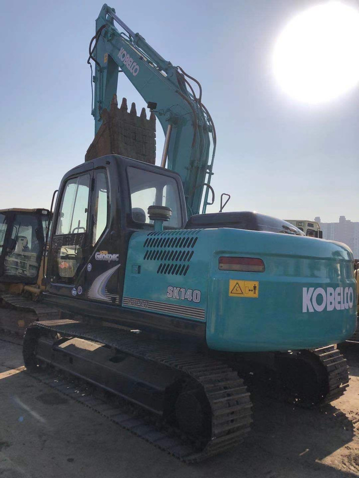 KOBELCO SK140 - Ekskavator mini: gambar 1 KOBELCO SK140 - Ekskavator mini: gambar 1