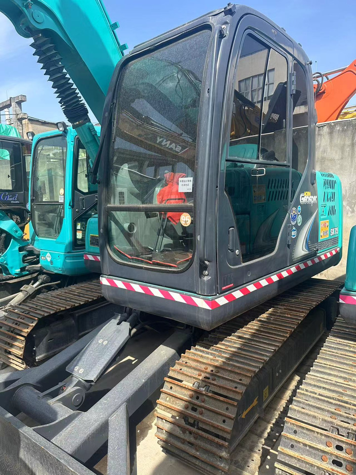 KOBELCO SK75 - Ekskavator mini: gambar 4 KOBELCO SK75 - Ekskavator mini: gambar 4