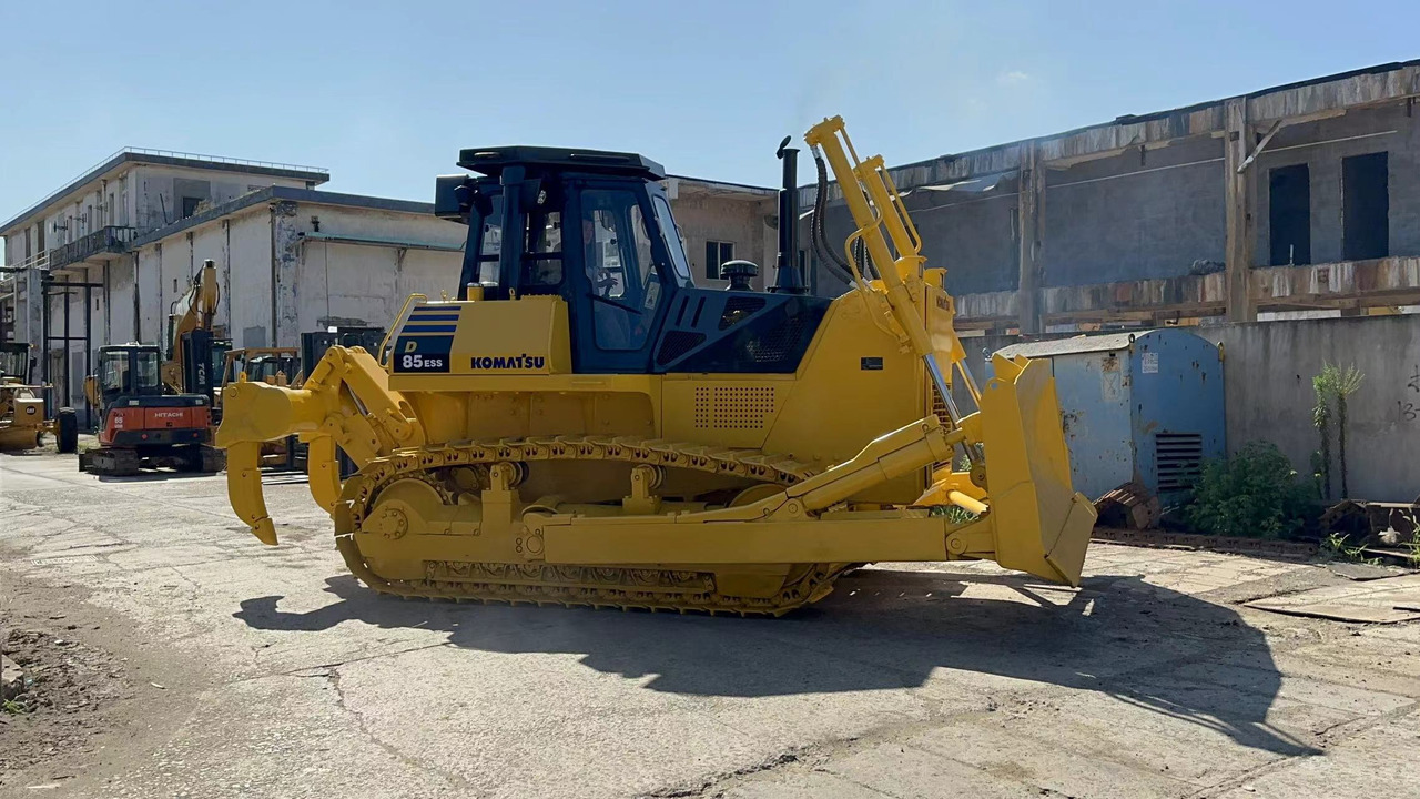 KOMATSU D85ESS - Bulldozer: gambar 2 KOMATSU D85ESS - Bulldozer: gambar 2