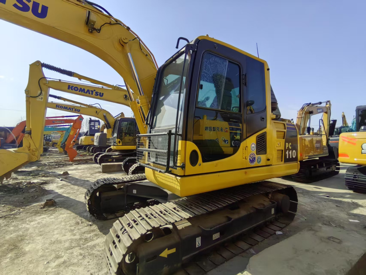 KOMATSU PC110-7 - Ekskavator perayap: gambar 4 KOMATSU PC110-7 - Ekskavator perayap: gambar 4