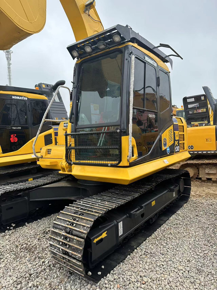 KOMATSU PC130-7 - Ekskavator perayap: gambar 4 KOMATSU PC130-7 - Ekskavator perayap: gambar 4