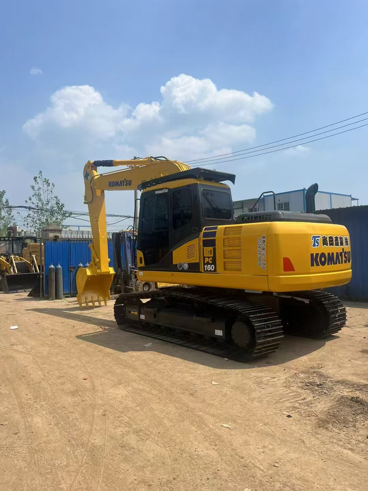 KOMATSU PC160-7 - Ekskavator perayap: gambar 1 KOMATSU PC160-7 - Ekskavator perayap: gambar 1