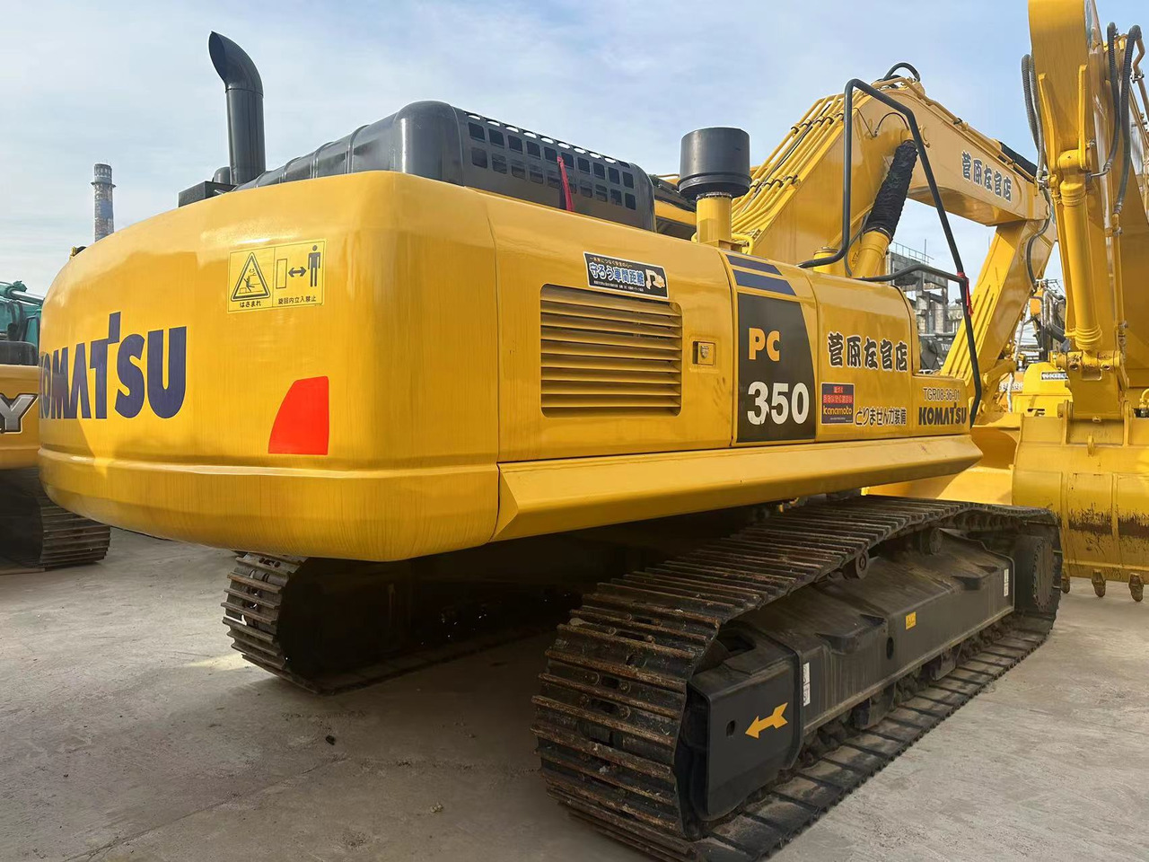 KOMATSU PC350-7 - Ekskavator perayap: gambar 2 KOMATSU PC350-7 - Ekskavator perayap: gambar 2