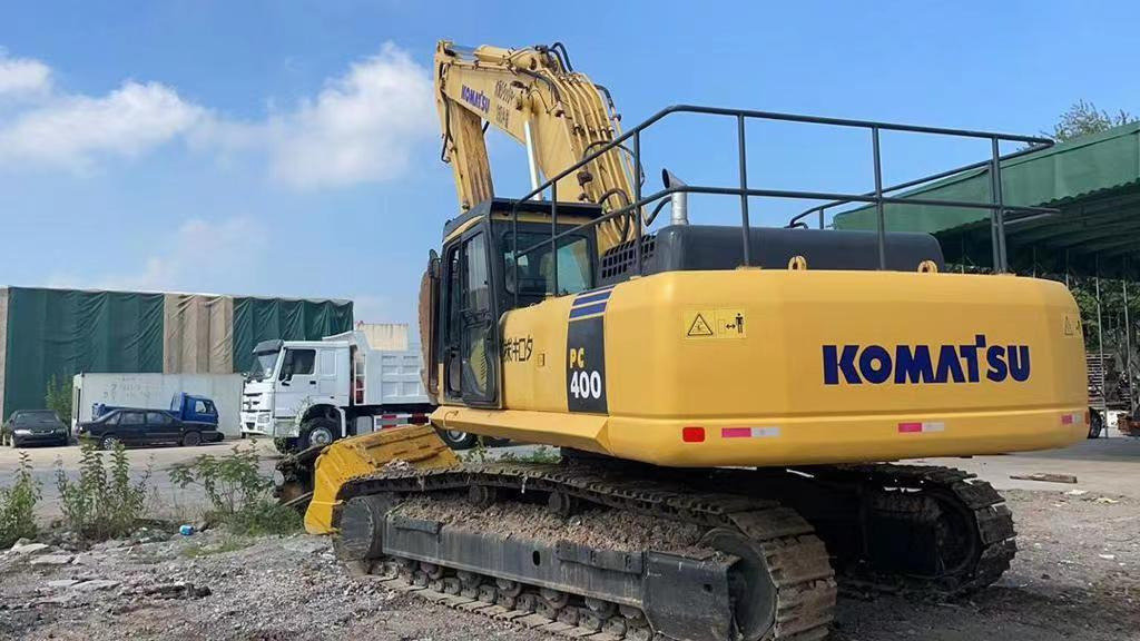 KOMATSU PC400-7 - Ekskavator perayap: gambar 4 KOMATSU PC400-7 - Ekskavator perayap: gambar 4