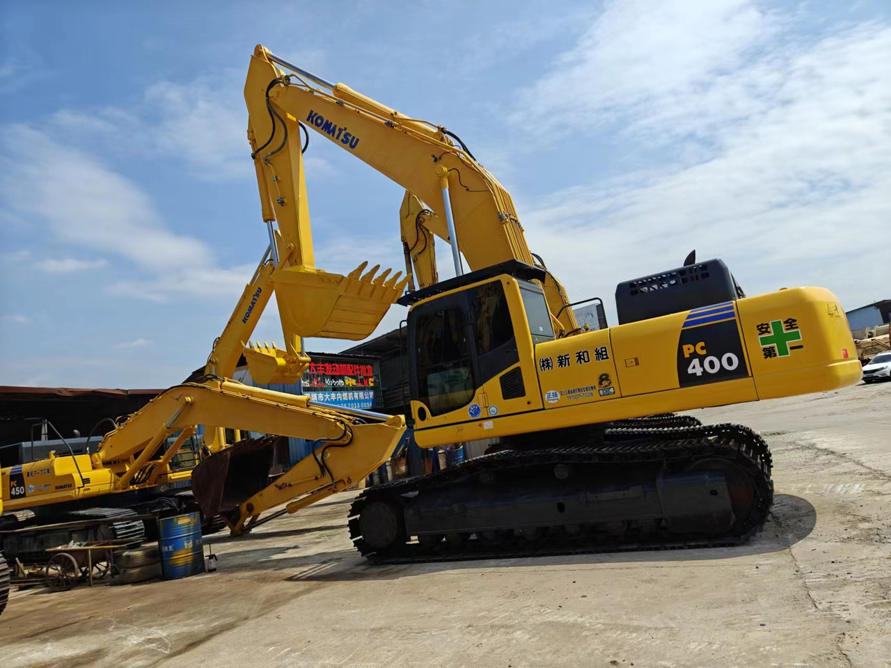 KOMATSU PC400-8 - Ekskavator perayap: gambar 4 KOMATSU PC400-8 - Ekskavator perayap: gambar 4