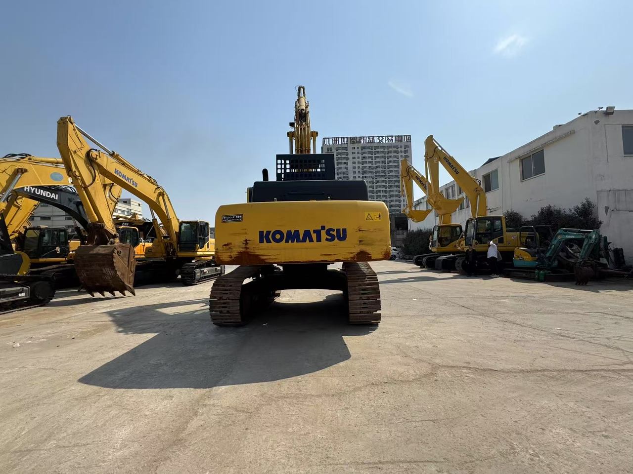KOMATSU PC400-8 - Ekskavator perayap: gambar 3 KOMATSU PC400-8 - Ekskavator perayap: gambar 3
