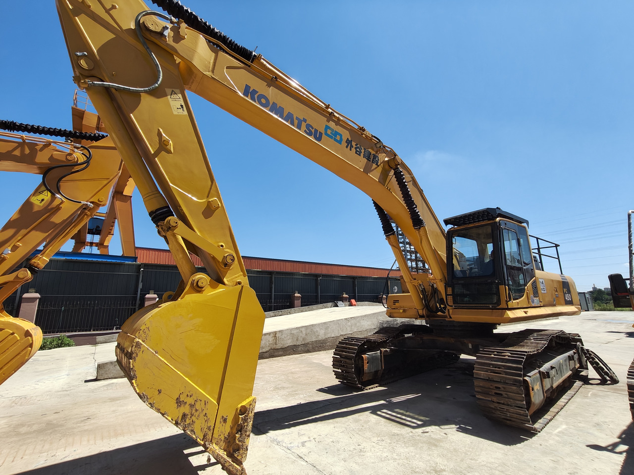 KOMATSU PC450-8 - Ekskavator perayap: gambar 3 KOMATSU PC450-8 - Ekskavator perayap: gambar 3