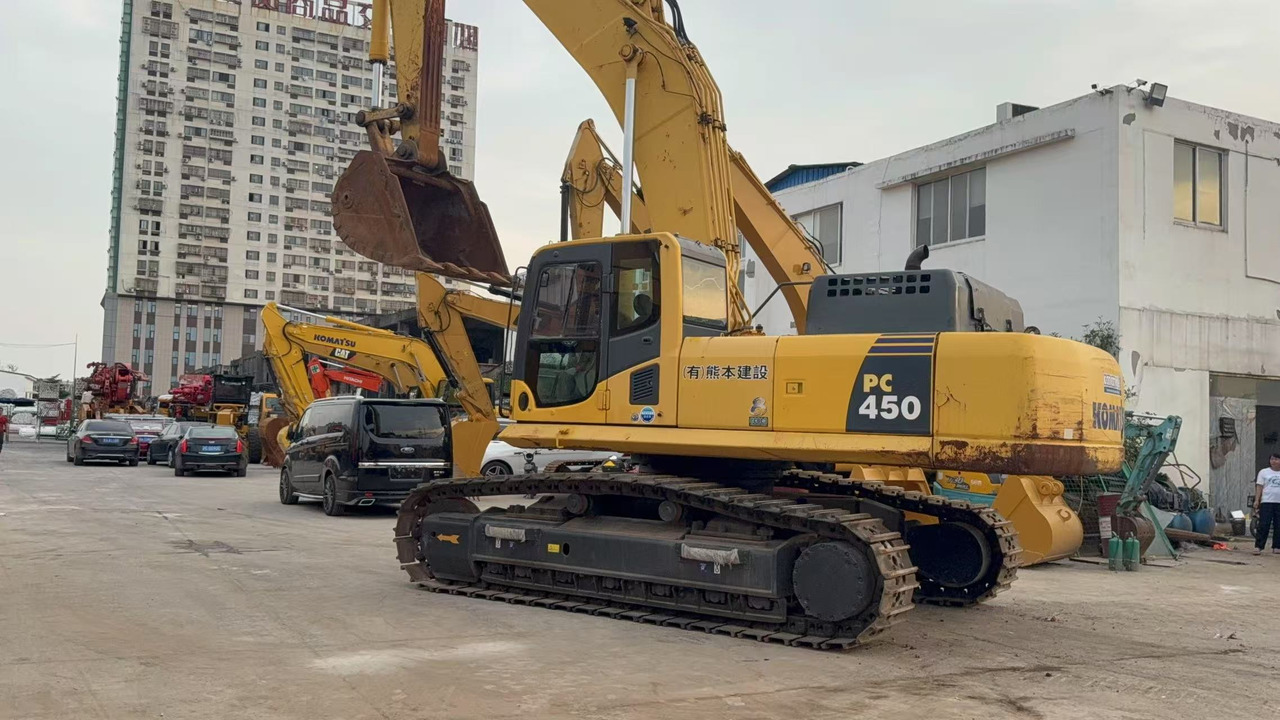 KOMATSU PC450-8 - Ekskavator perayap: gambar 1 KOMATSU PC450-8 - Ekskavator perayap: gambar 1