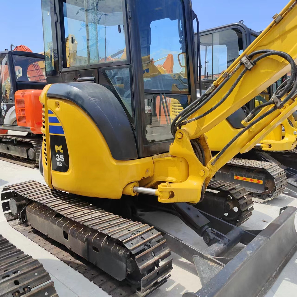 KOMATSU PC55MR - Ekskavator perayap: gambar 4 KOMATSU PC55MR - Ekskavator perayap: gambar 4