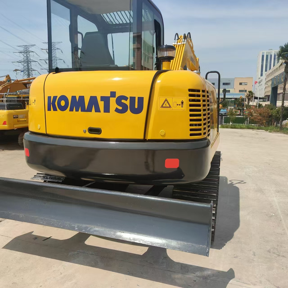 KOMATSU PC56-7 - Ekskavator perayap: gambar 2 KOMATSU PC56-7 - Ekskavator perayap: gambar 2