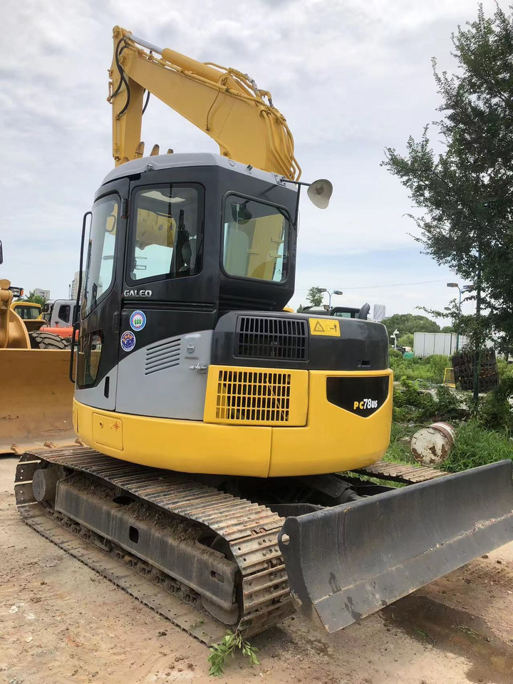 KOMATSU PC70-8 - Ekskavator mini: gambar 3 KOMATSU PC70-8 - Ekskavator mini: gambar 3