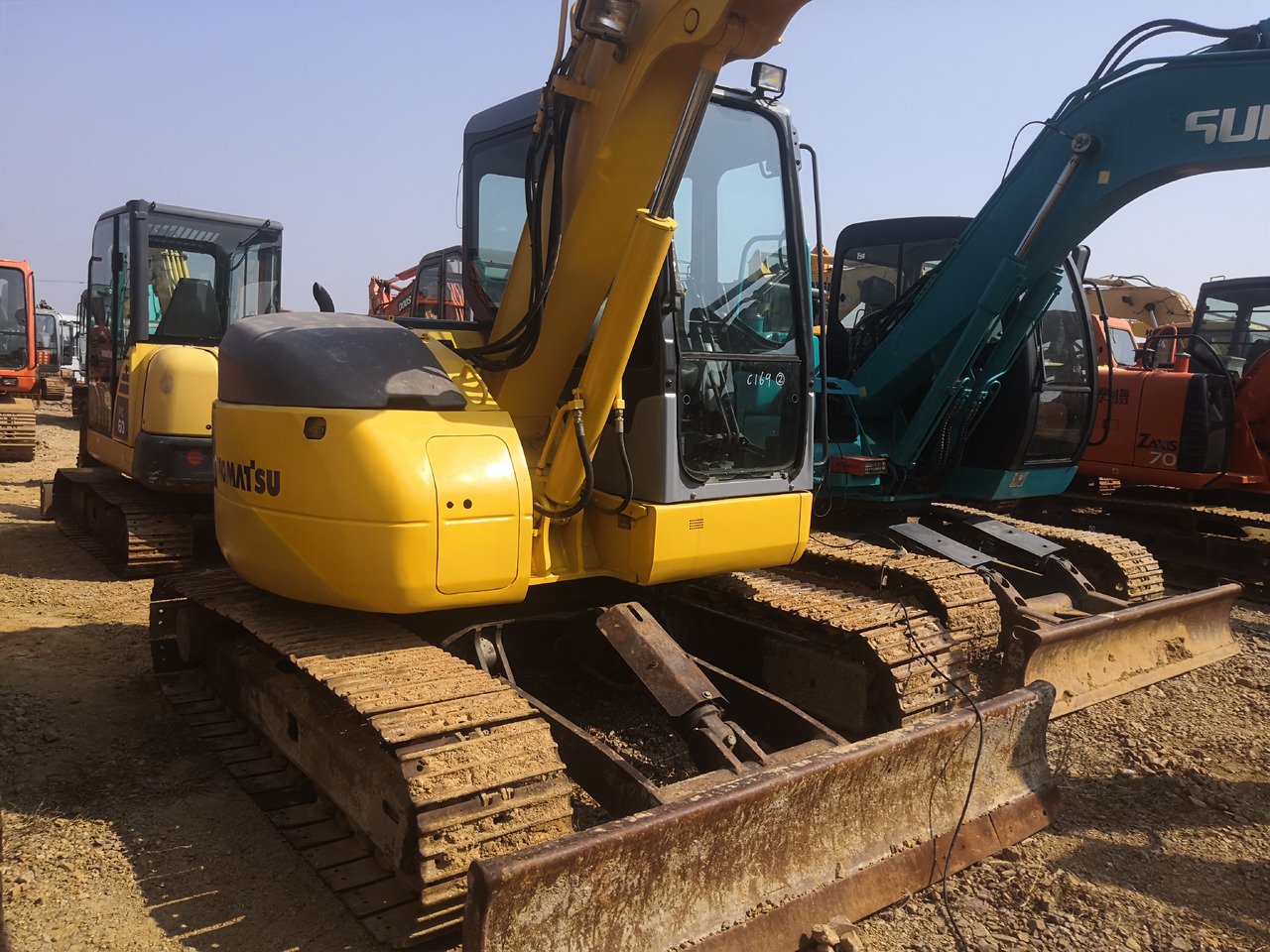 KOMATSU PC78US - Ekskavator mini: gambar 3 KOMATSU PC78US - Ekskavator mini: gambar 3