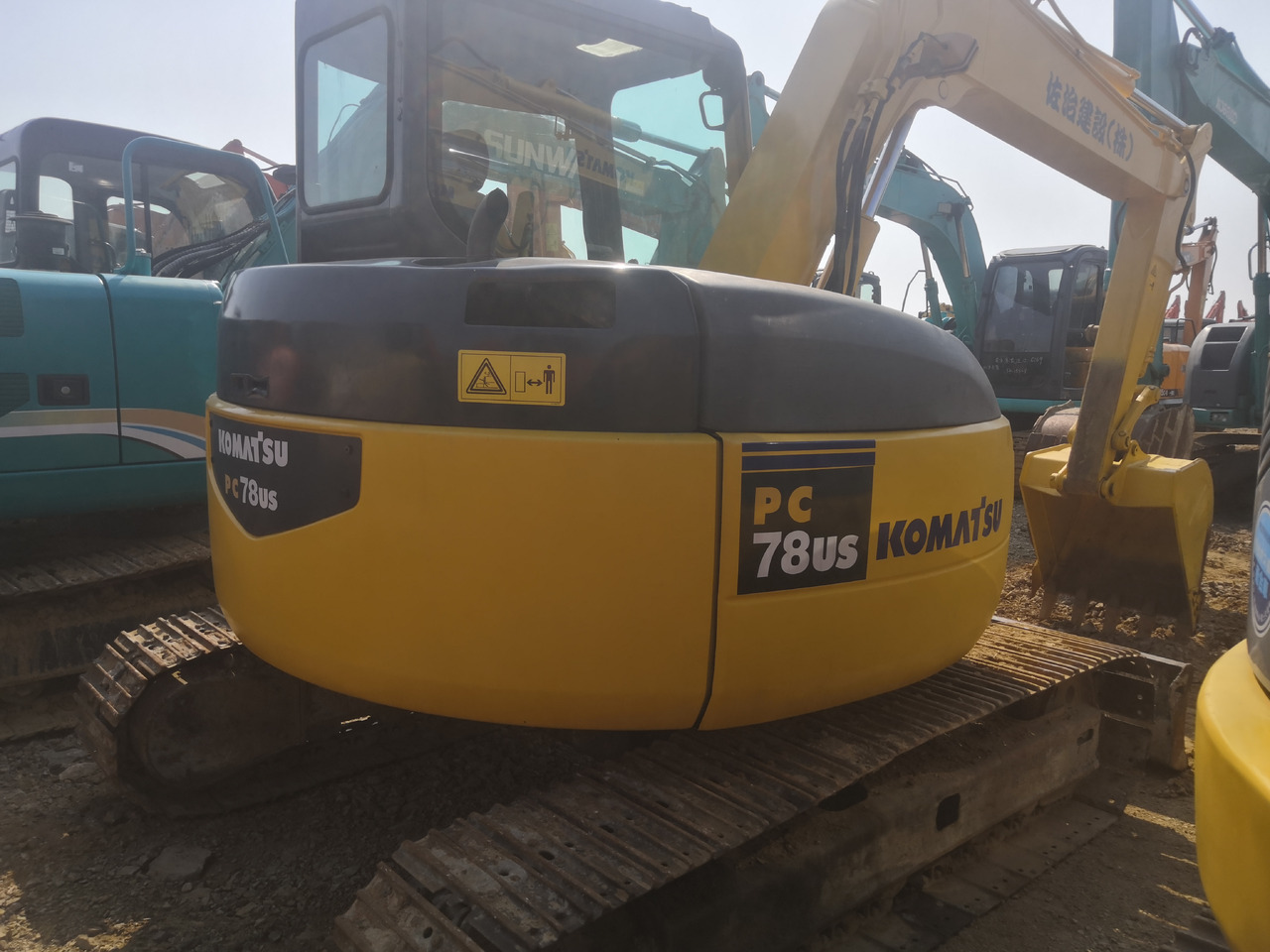 KOMATSU PC78US - Ekskavator mini: gambar 4 KOMATSU PC78US - Ekskavator mini: gambar 4