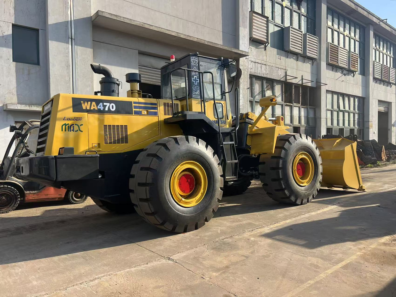 KOMATSU WA470-3 - Wheel loader: gambar 5 KOMATSU WA470-3 - Wheel loader: gambar 5