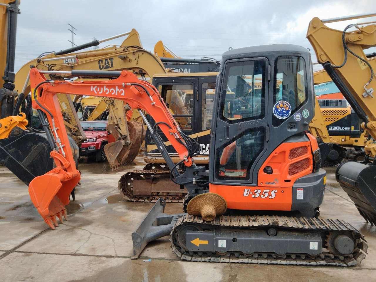 KUBOTA U35 - Ekskavator mini: gambar 1 KUBOTA U35 - Ekskavator mini: gambar 1