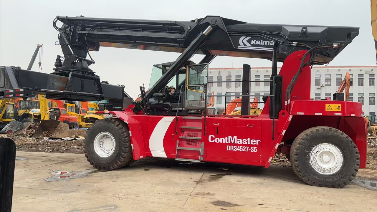 Kalmar Kalmar crane for container - Derek: gambar 3 Kalmar Kalmar crane for container - Derek: gambar 3