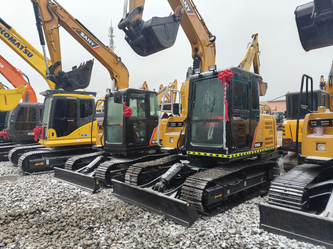 SANY SY95C - Ekskavator perayap: gambar 4 SANY SY95C - Ekskavator perayap: gambar 4