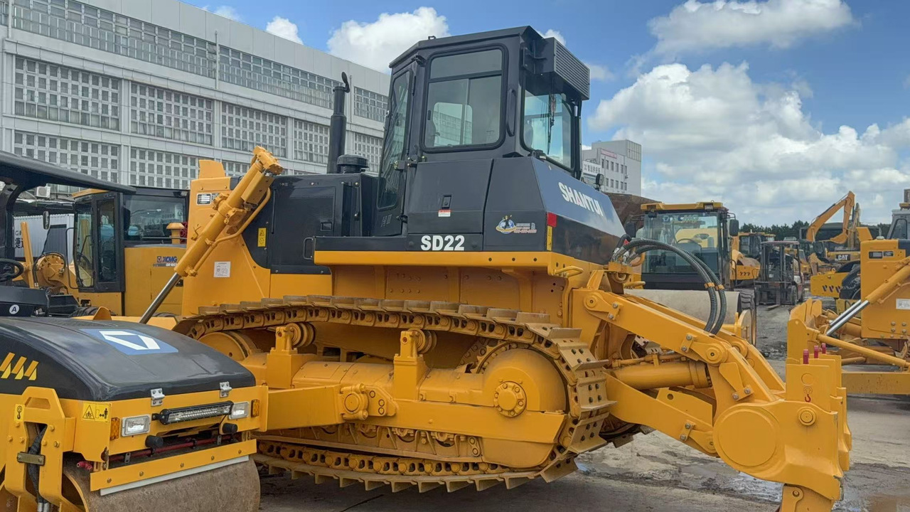 SHANTUI SD22 - Bulldozer: gambar 1 SHANTUI SD22 - Bulldozer: gambar 1