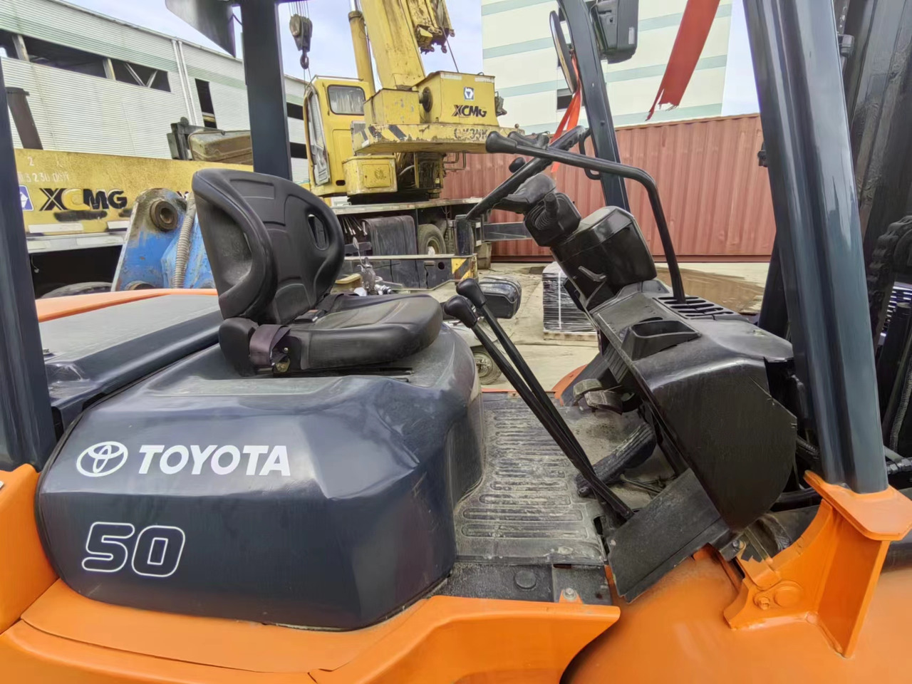 TOYOTA 62-7FD50 - Forklift diesel: gambar 1 TOYOTA 62-7FD50 - Forklift diesel: gambar 1