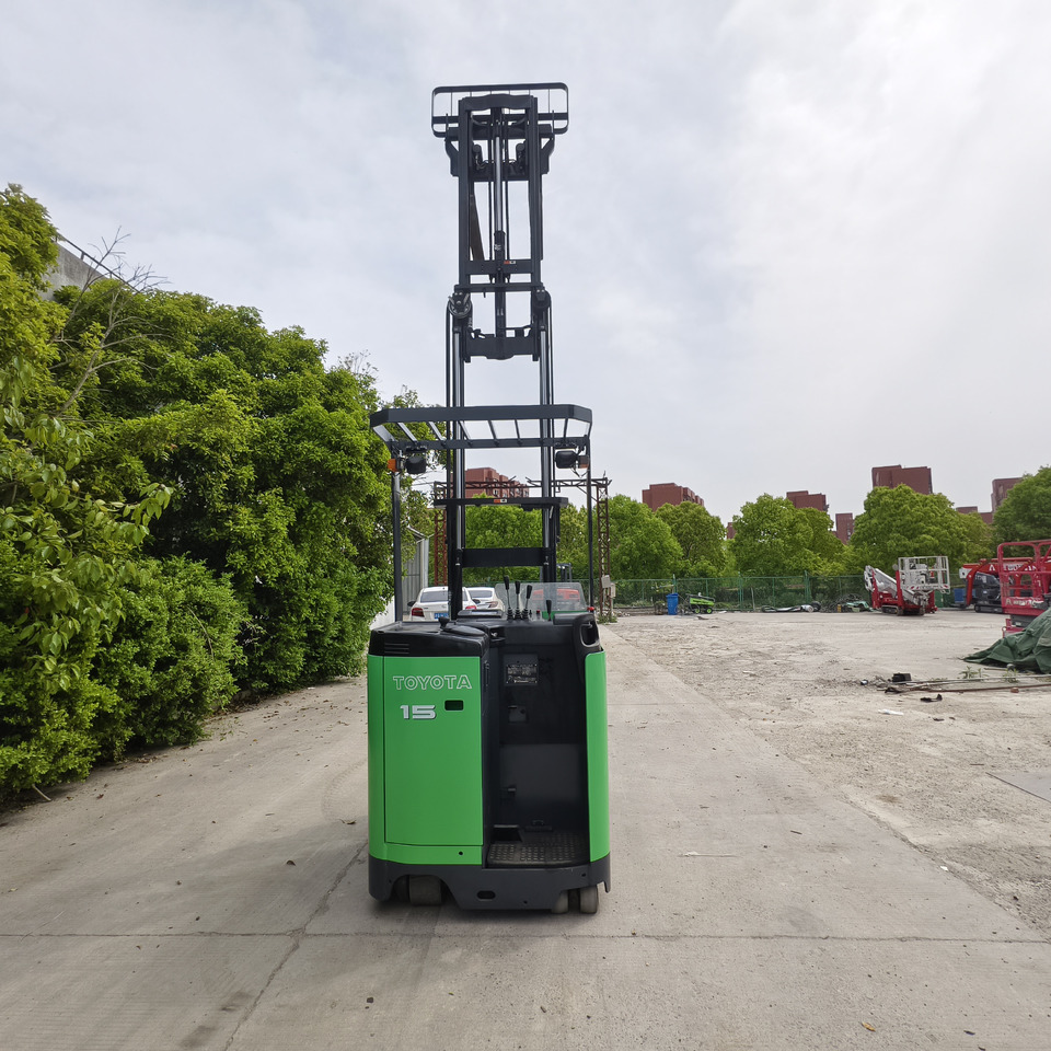 TOYOTA 7FBR15 - Forklift listrik: gambar 2 TOYOTA 7FBR15 - Forklift listrik: gambar 2