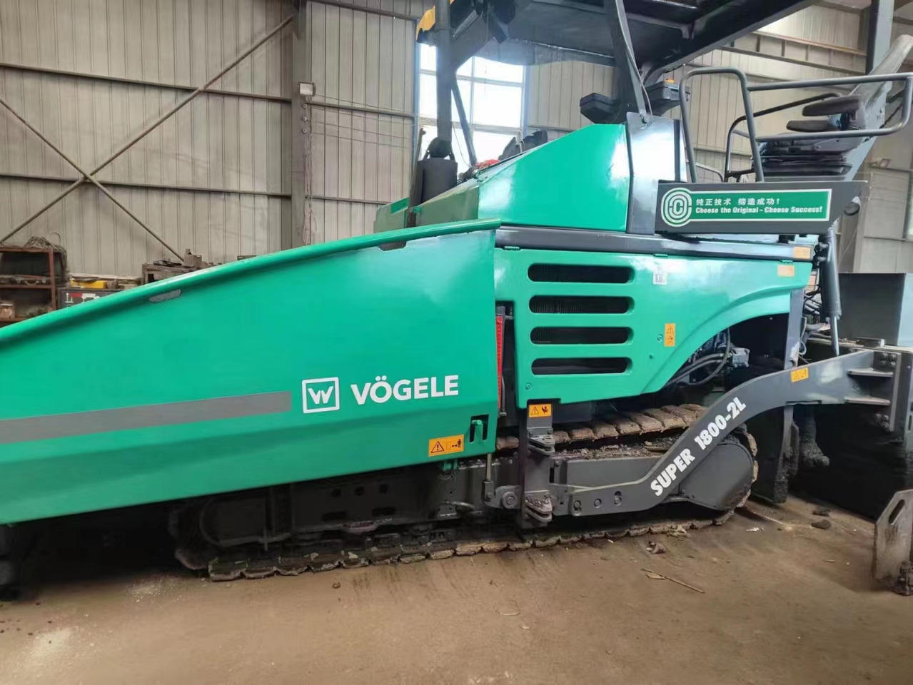 VOGELE 1800-2 - Paver aspal: gambar 3 VOGELE 1800-2 - Paver aspal: gambar 3