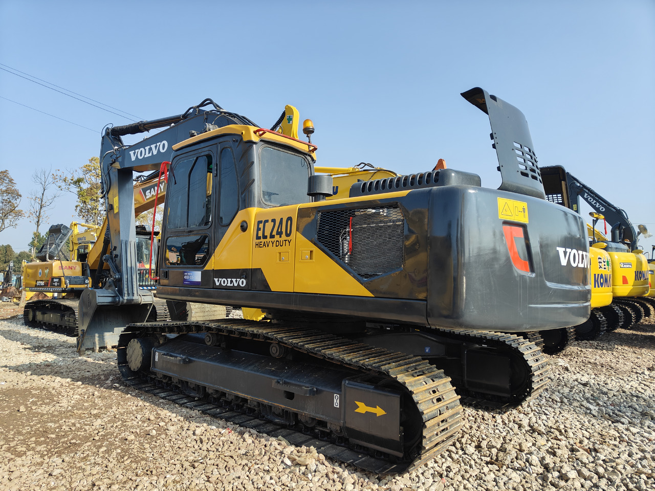 VOLVO EC240 - Ekskavator perayap: gambar 4 VOLVO EC240 - Ekskavator perayap: gambar 4