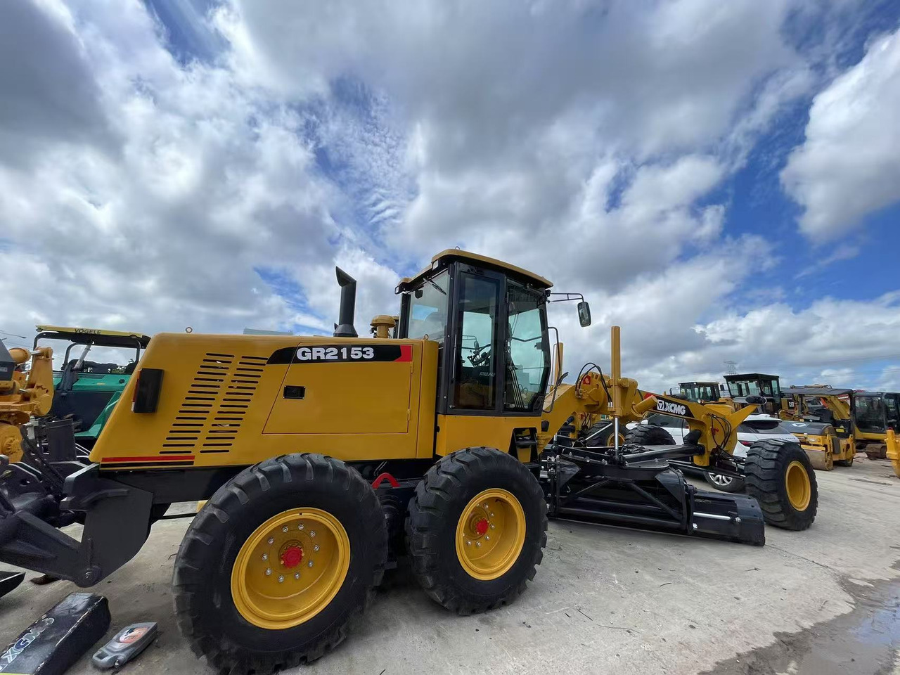 XCMG GR2153 - Grader: gambar 1 XCMG GR2153 - Grader: gambar 1