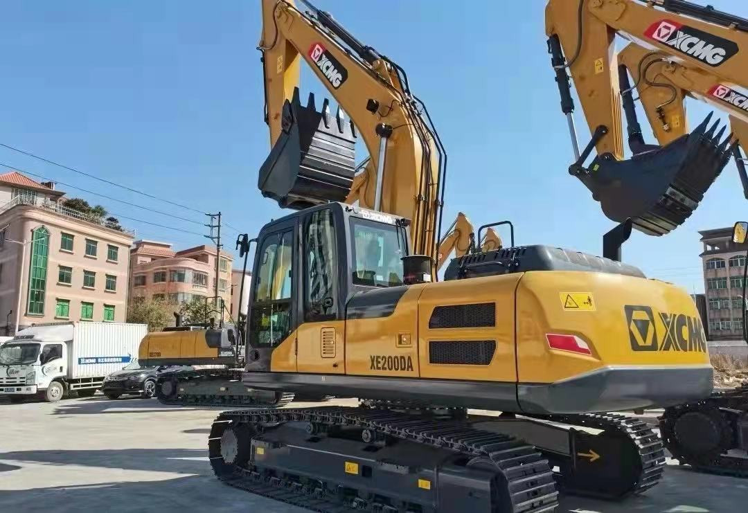 XCMG XE200DA - Ekskavator perayap: gambar 4 XCMG XE200DA - Ekskavator perayap: gambar 4