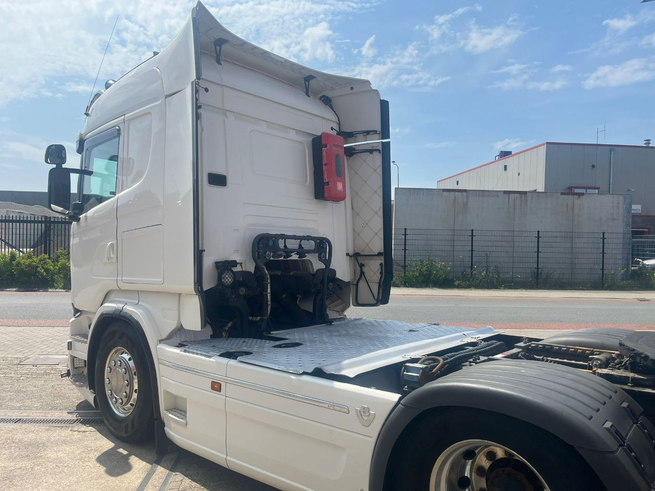 Scania R620-V8 Scania R620 6x4 - Tractor head: gambar 5 Scania R620-V8 Scania R620 6x4 - Tractor head: gambar 5