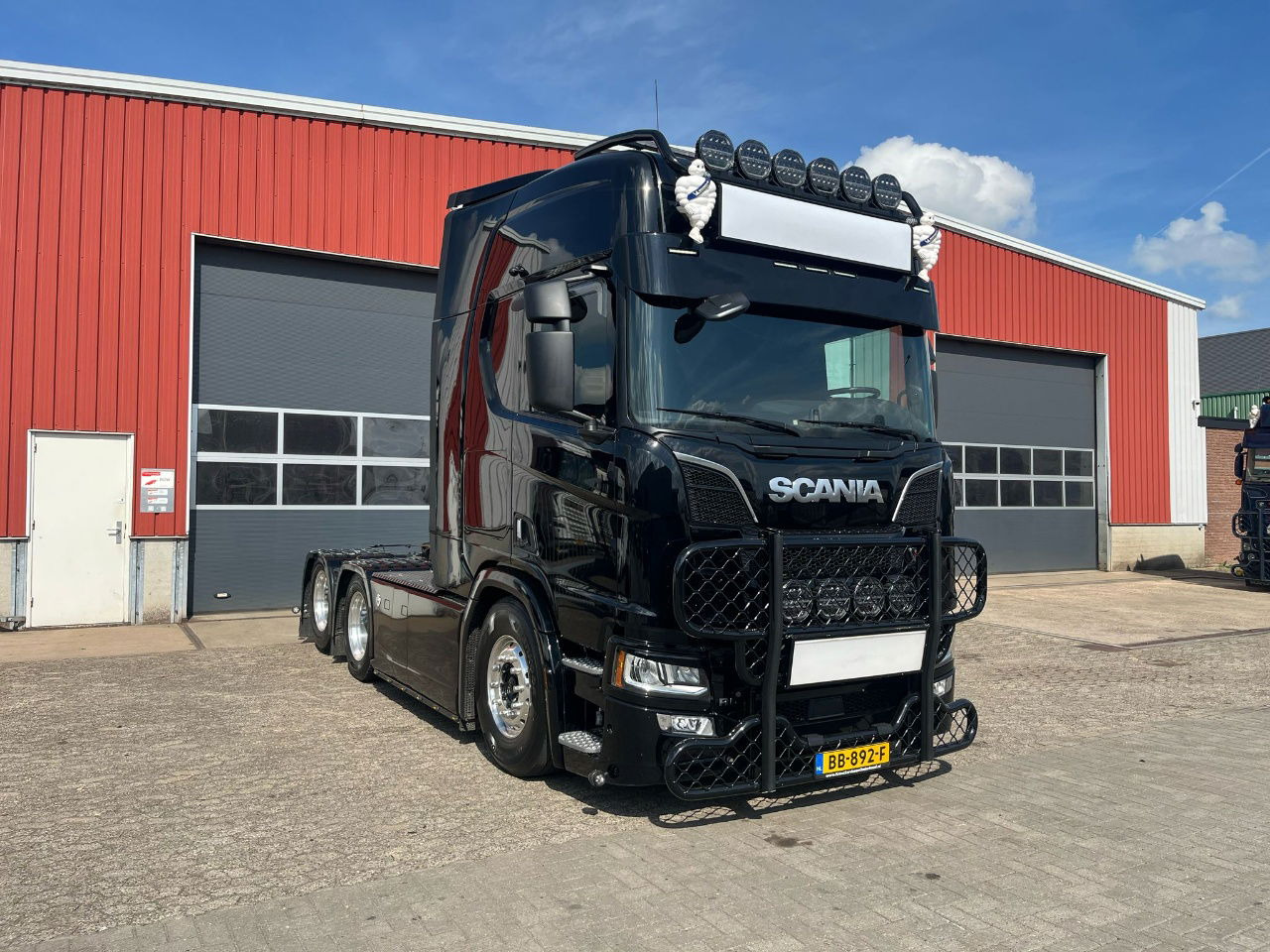 Scania R660 6x2 - Tractor head: gambar 2 Scania R660 6x2 - Tractor head: gambar 2