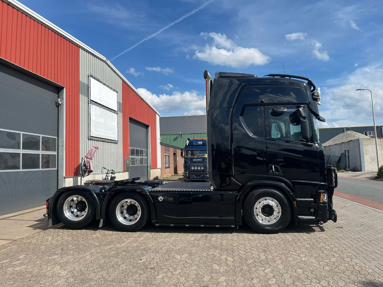 Scania R660 6x2 - Tractor head: gambar 3 Scania R660 6x2 - Tractor head: gambar 3