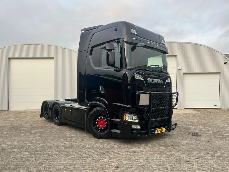 Scania S580 V8 NGS S580 v8 - Tractor head: gambar 1 Scania S580 V8 NGS S580 v8 - Tractor head: gambar 1