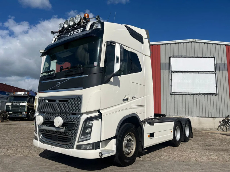 Volvo FH 16.650 FH16 - Tractor head: gambar 1 Volvo FH 16.650 FH16 - Tractor head: gambar 1