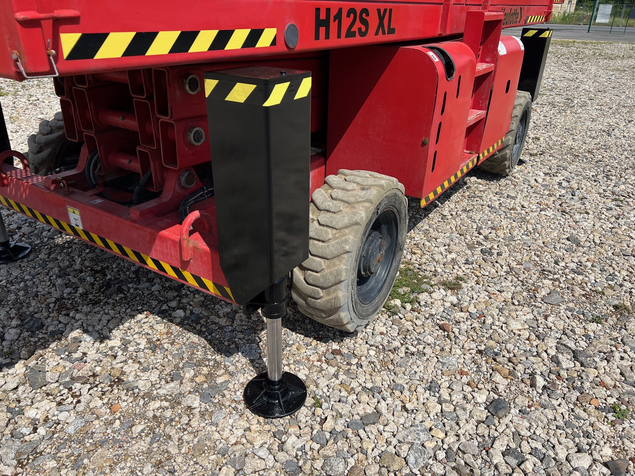 Scissor lifts HAULOTTE H12SXL: gambar 18