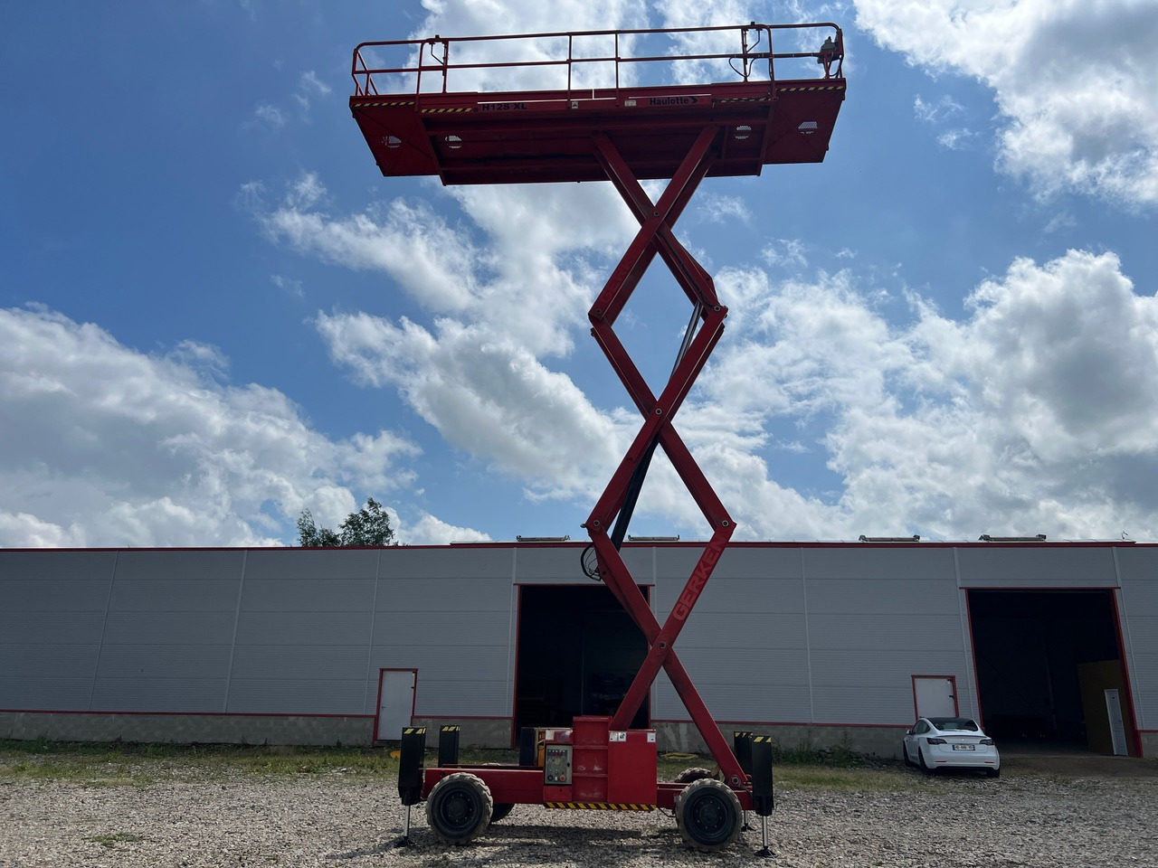 Scissor lifts HAULOTTE H12SXL: gambar 32