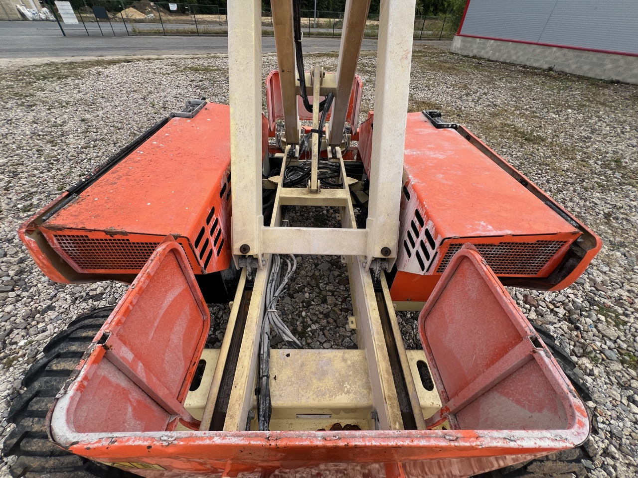 Scissor lifts JLG 3394RT: gambar 17 Scissor lifts JLG 3394RT: gambar 17