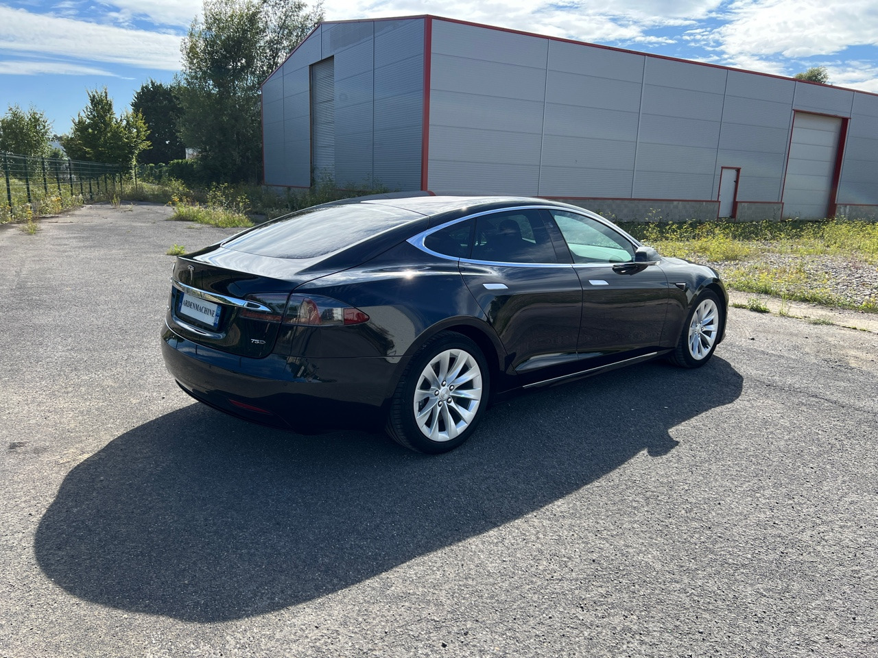 TESLA Model S 75D - Autopilot Amélioré – Phase 2 - Garantie - Mobil sedan: gambar 2 TESLA Model S 75D - Autopilot Amélioré – Phase 2 - Garantie - Mobil sedan: gambar 2