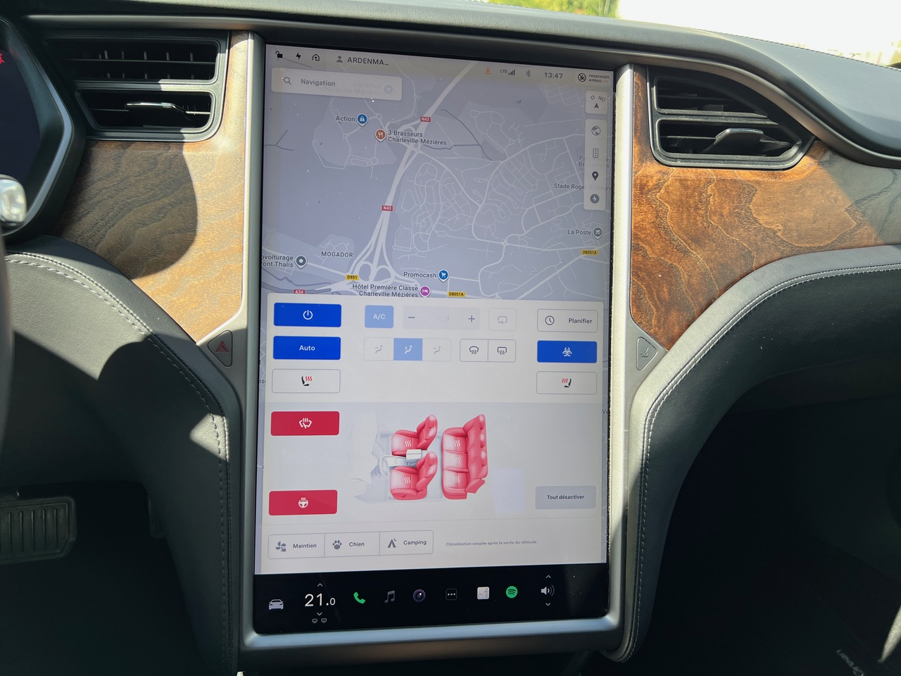 TESLA Model S 75D -Capacité de conduite autonome – Phase 2 – 93% SOH - Mobil sedan: gambar 5 TESLA Model S 75D -Capacité de conduite autonome – Phase 2 – 93% SOH - Mobil sedan: gambar 5