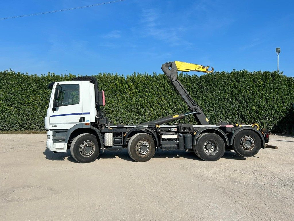 DAF CF85 SCARRABILE - Hook lift: gambar 4 DAF CF85 SCARRABILE - Hook lift: gambar 4