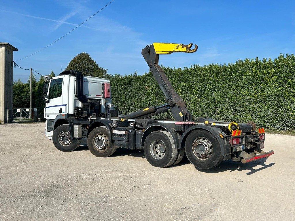 DAF CF85 SCARRABILE - Hook lift: gambar 3 DAF CF85 SCARRABILE - Hook lift: gambar 3