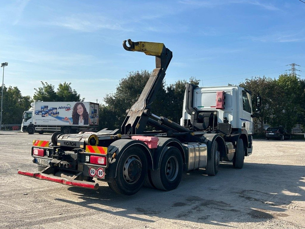 DAF CF85 SCARRABILE - Hook lift: gambar 5 DAF CF85 SCARRABILE - Hook lift: gambar 5
