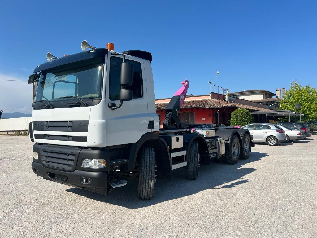 DAF CF85 SCARRABILE - Hook lift: gambar 1 DAF CF85 SCARRABILE - Hook lift: gambar 1