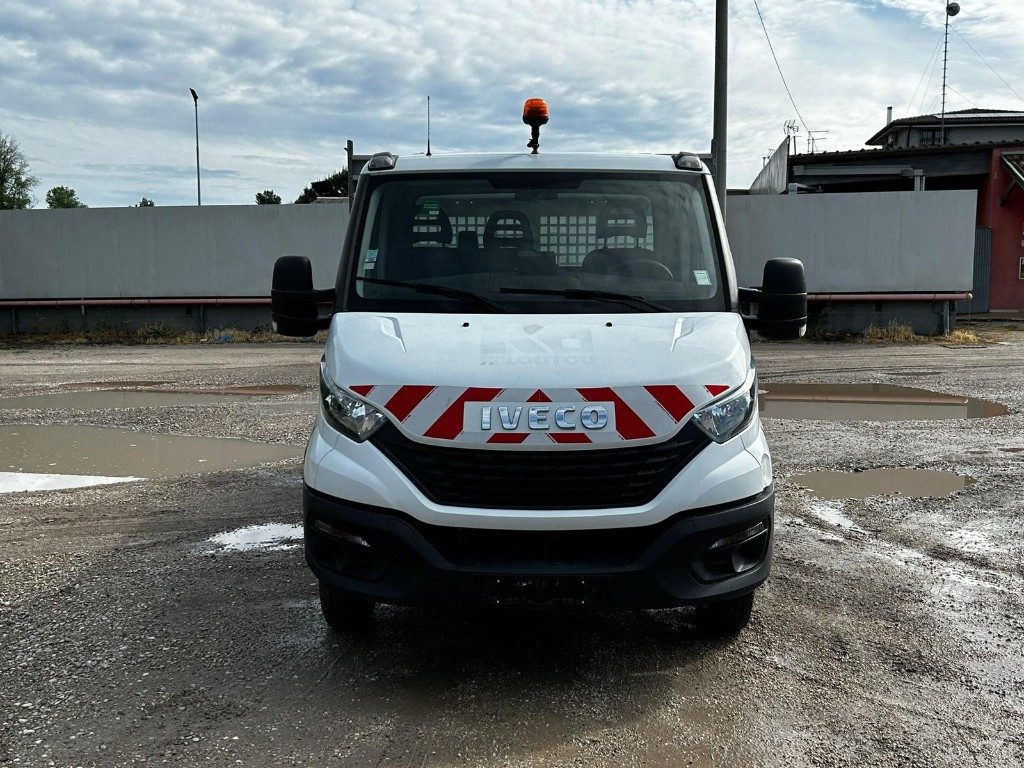 IVECO DAILY 35.140 RIBALTABILE - Van jungkit: gambar 2 IVECO DAILY 35.140 RIBALTABILE - Van jungkit: gambar 2
