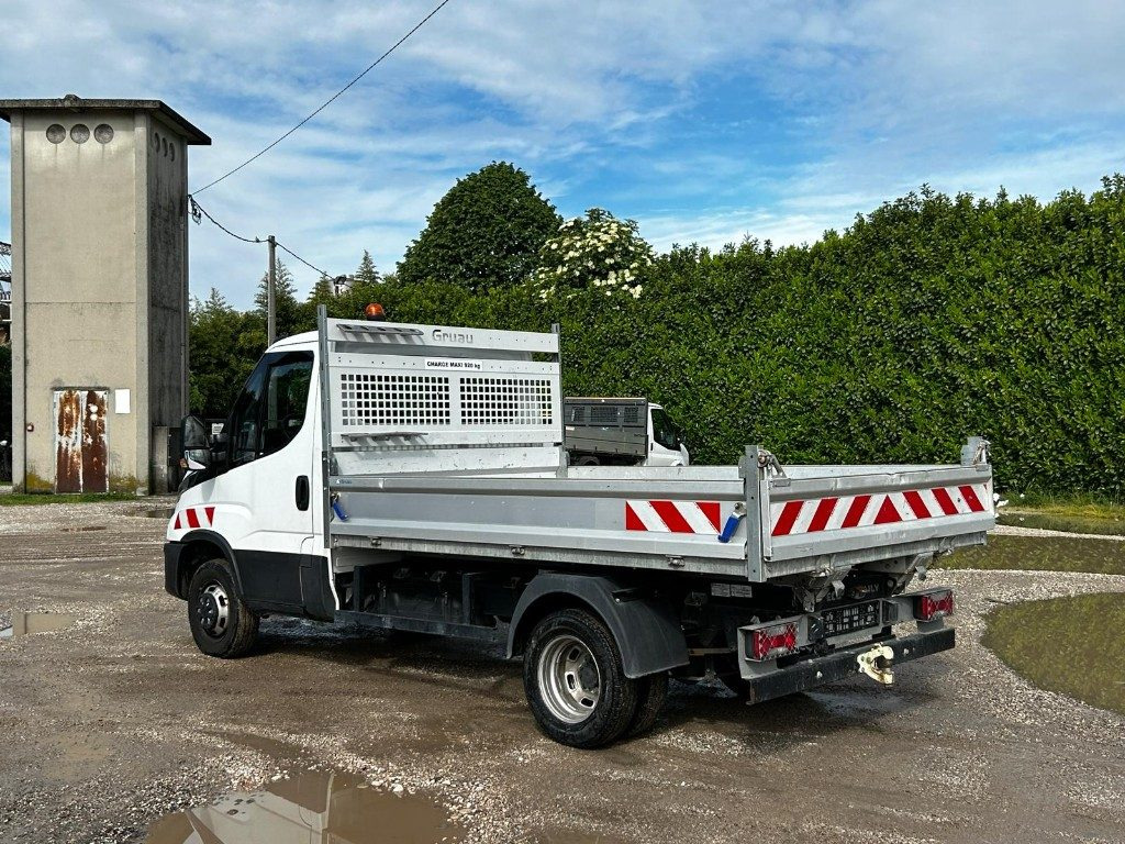 IVECO DAILY 35.140 RIBALTABILE - Van jungkit: gambar 3 IVECO DAILY 35.140 RIBALTABILE - Van jungkit: gambar 3