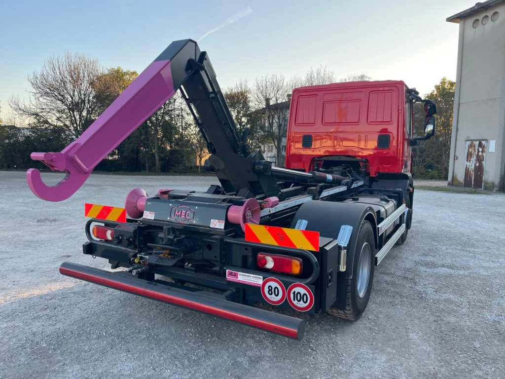 IVECO EUROCARGO 160E32 CON SCARRABILE NUOVO - Hook lift: gambar 5 IVECO EUROCARGO 160E32 CON SCARRABILE NUOVO - Hook lift: gambar 5